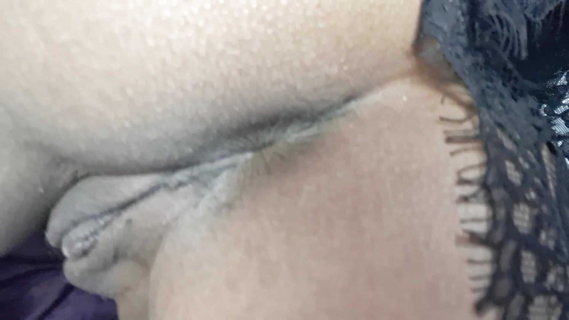 A little tease with my ass and pussy  <3 - video van Lips_SaraSofia2 cam-model