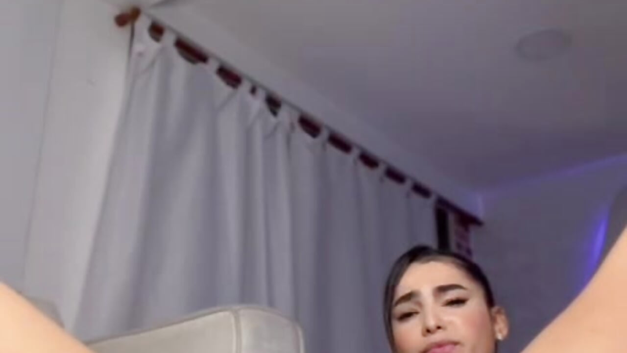 WhatsApp Video 2025-11-23 at 9,17,11 PM - video by sara_evans02 cam model