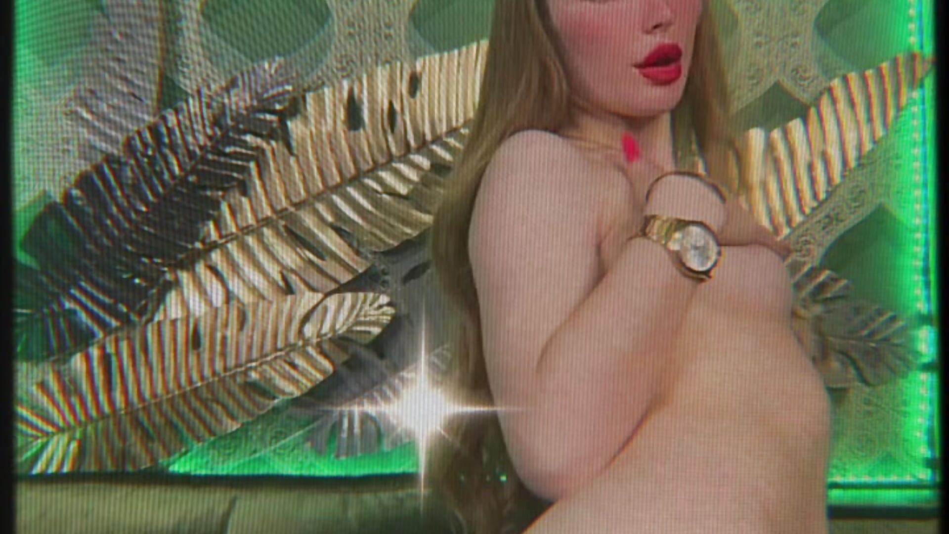 my hot show tit and pussy play