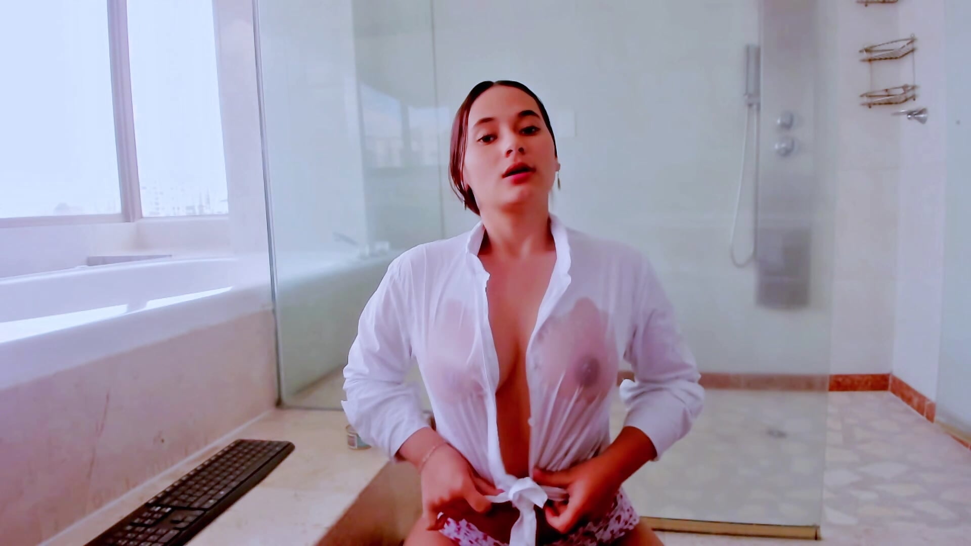 Oil on tits