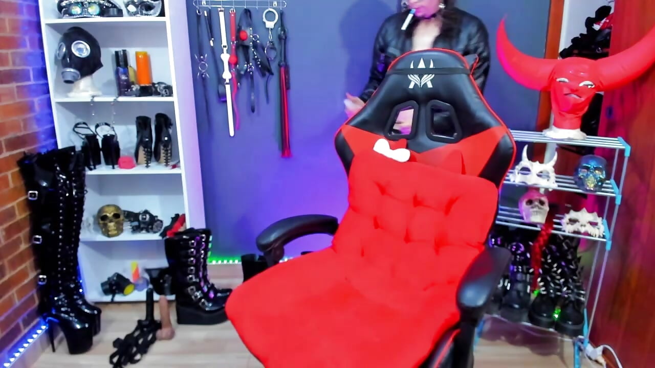 playing with the urethra toy and taking it out quickly - vídeo de daven56 modelo de câmara