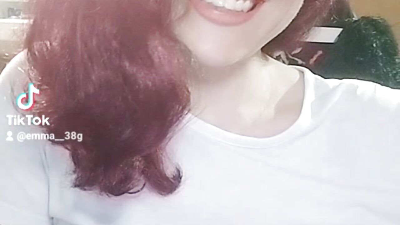 2023-05-29-193536538 - video by emmita69_ cam model