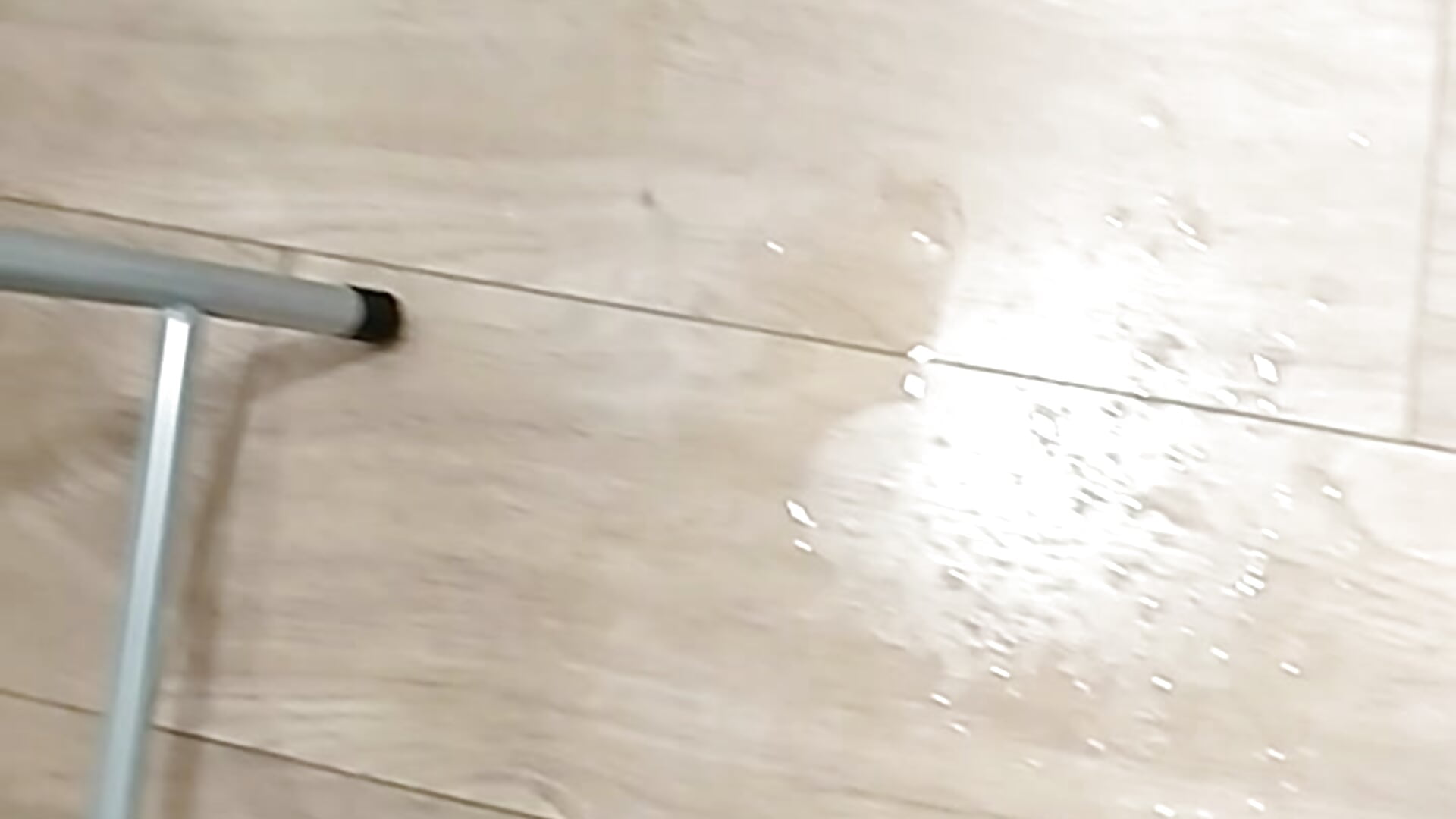 VID20240317105047 - video by emmita69_ cam model