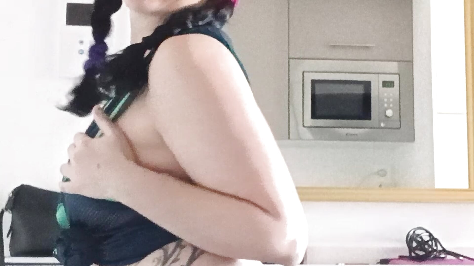 Cosplay sexy - video by emmita69_ cam model