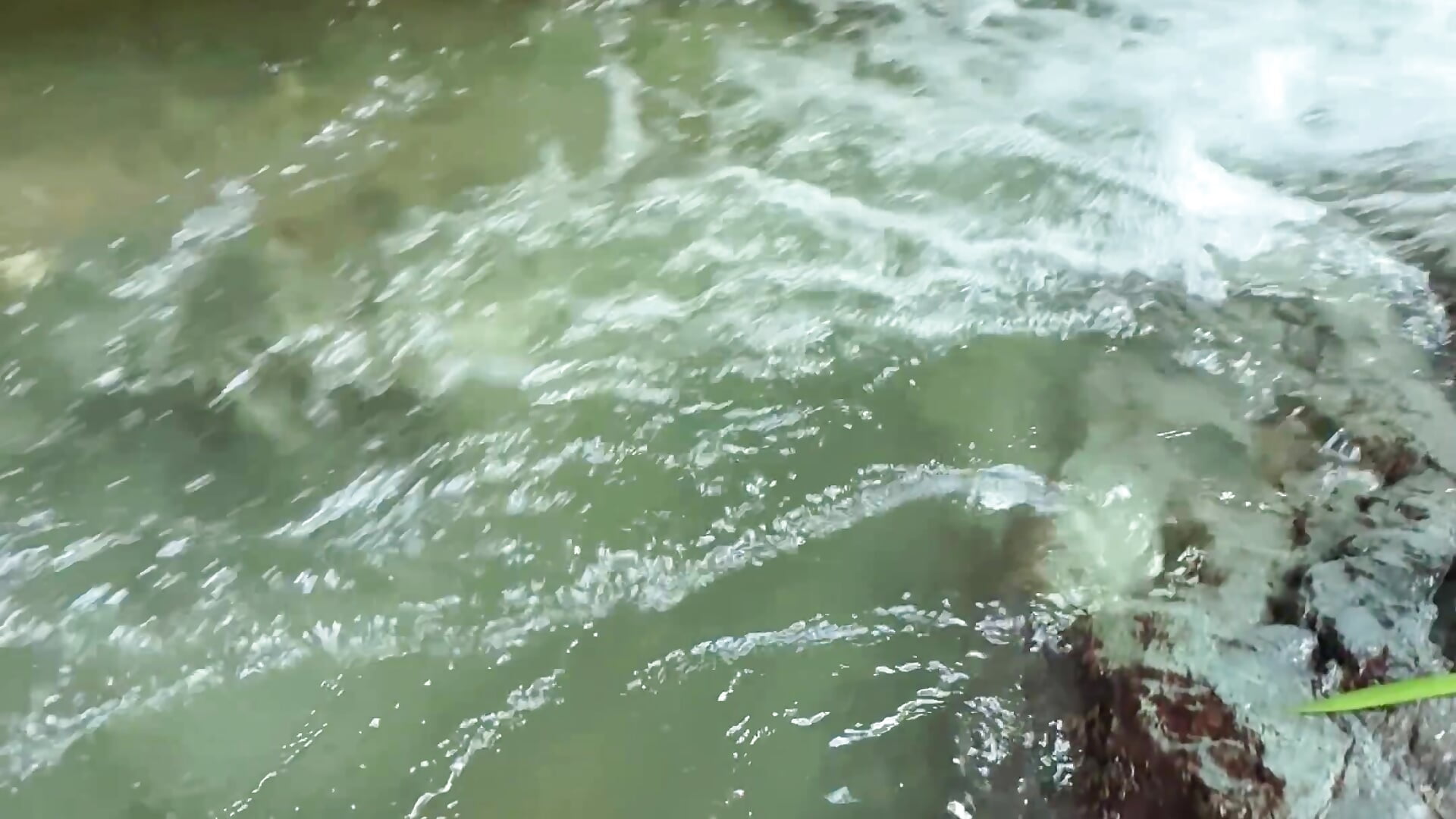 Susurros del río… Breathe 🖤 – video od webkamerové modelky Amareto_