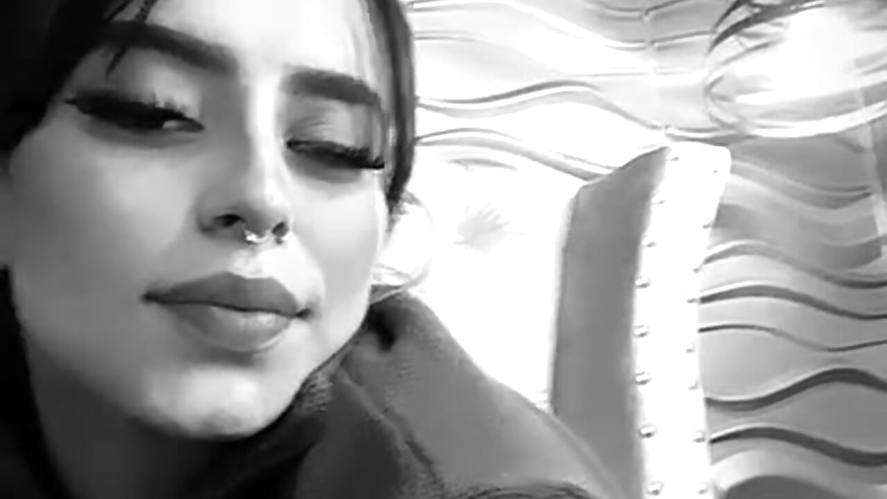 Are you visiting me for a while? I feel naughty today 🥵 - video by Andreita_Jones cam model