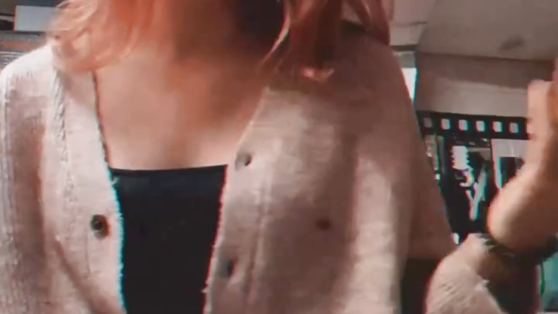 DJ - video by LoveCuteKitty cam model
