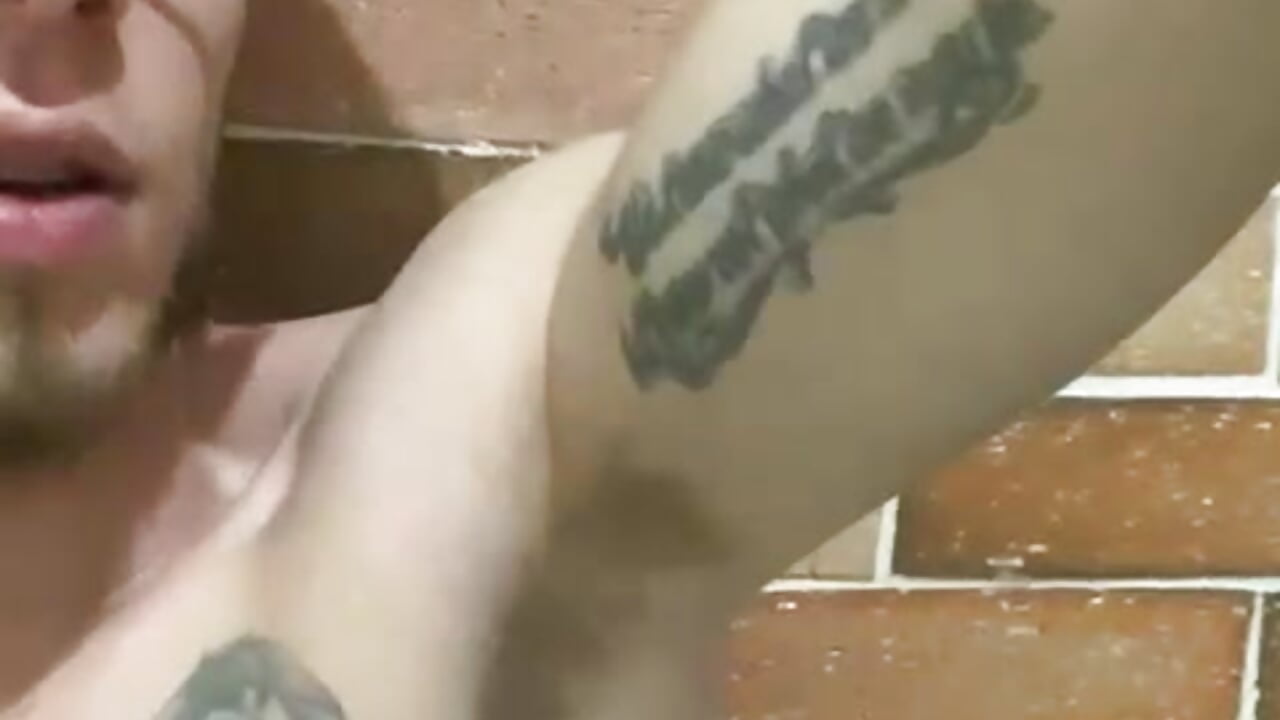 tatto - 視頻由 king-Randal 主播提供