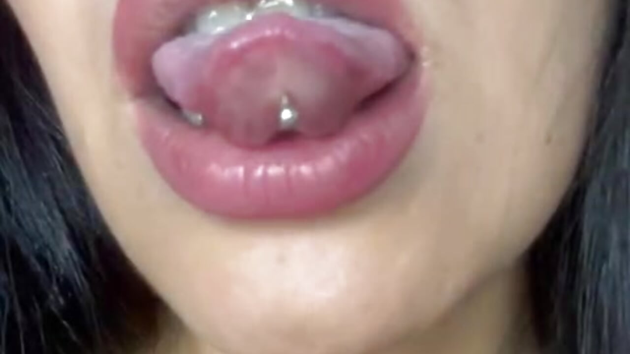 Piercing - video by maybelline69 cam model