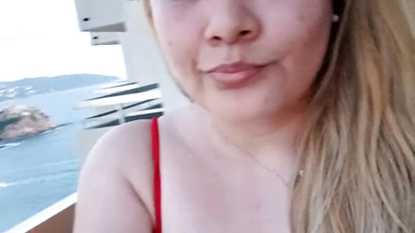 Hey 😁💘 - video di ELEINALONDON modella di cam