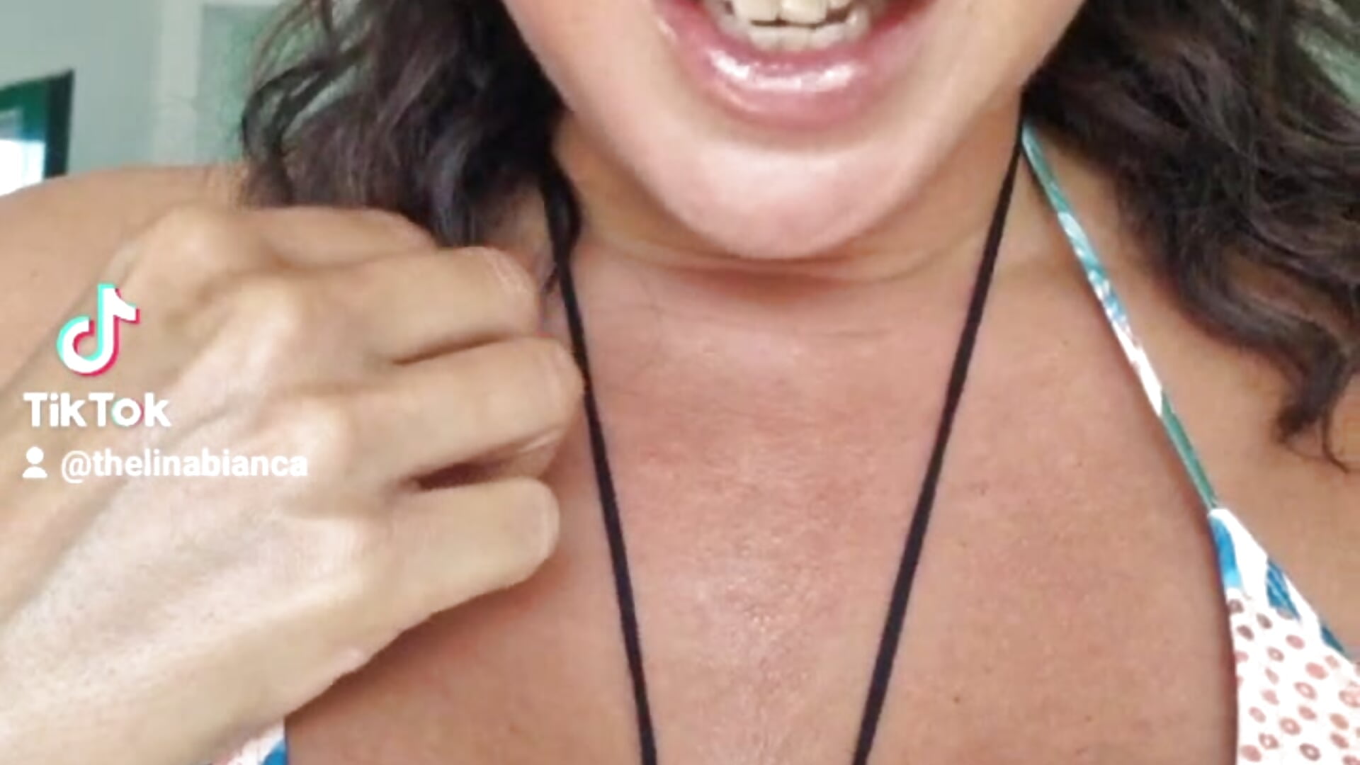 TEASING you... - video by TheGoddessBianca cam model