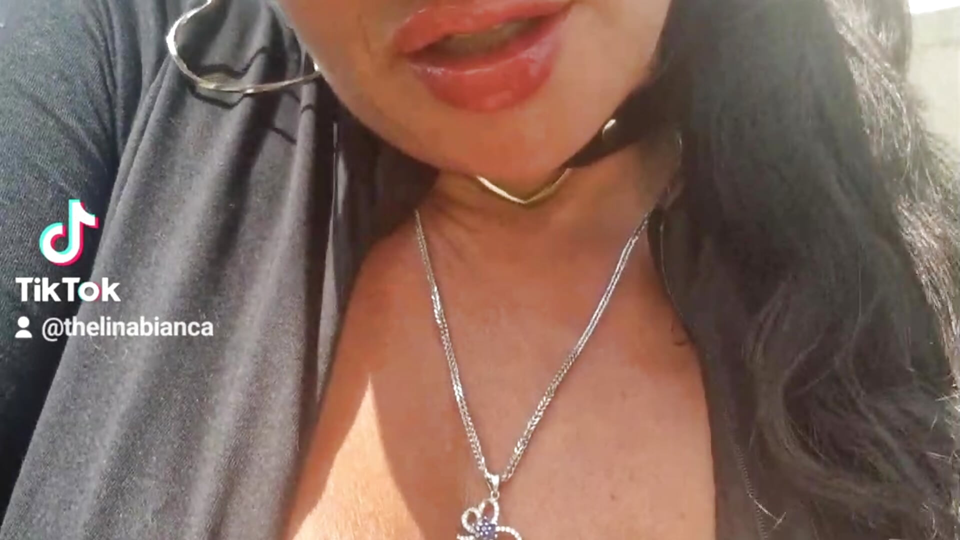 2023-10-07-111931917 - video by TheGoddessBianca cam model