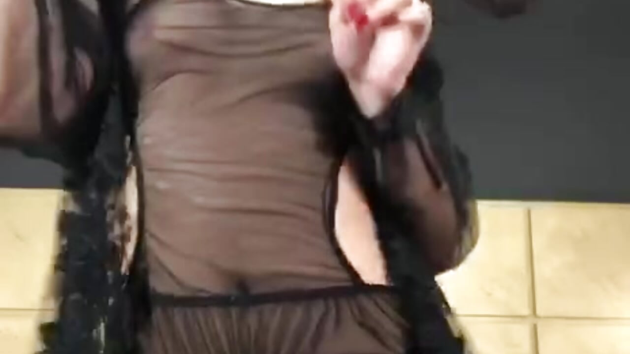 TBT dance spe - video by LanaKyutt cam model