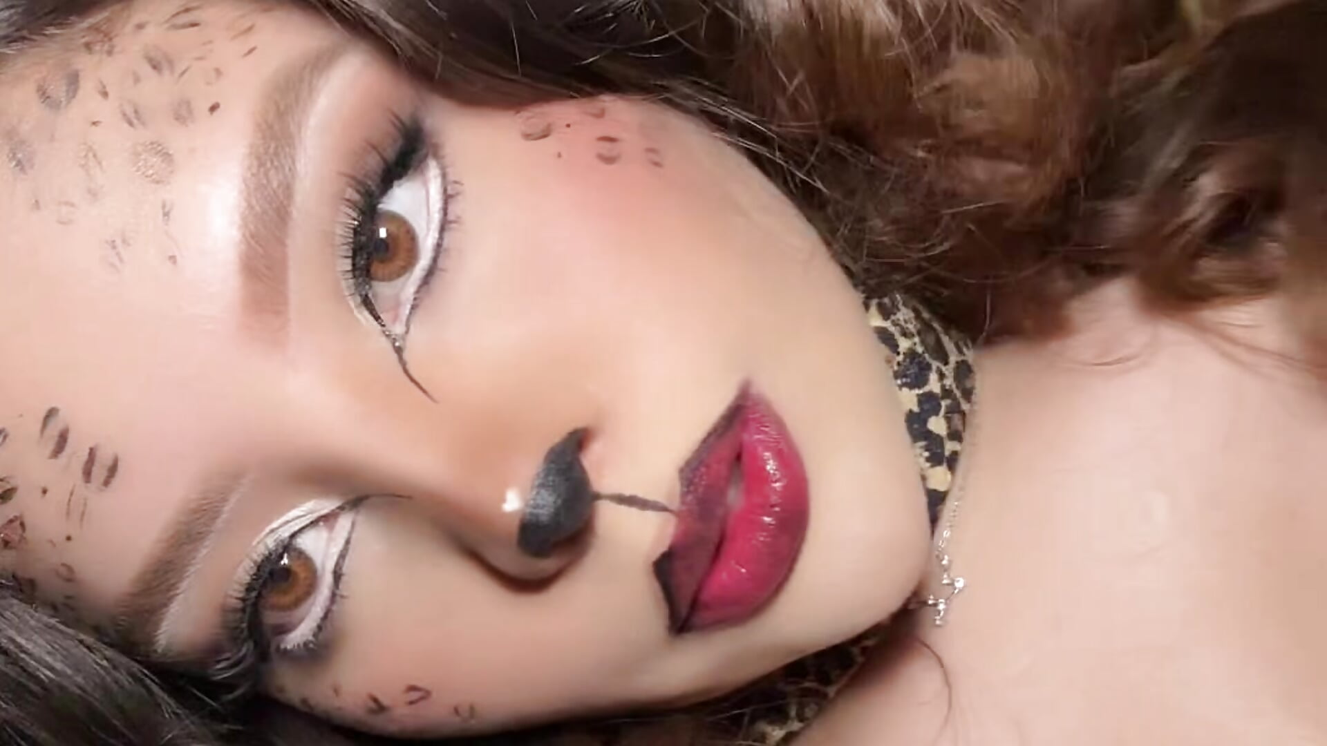 Grrrrr 🐆 - video by Jullieetta cam model