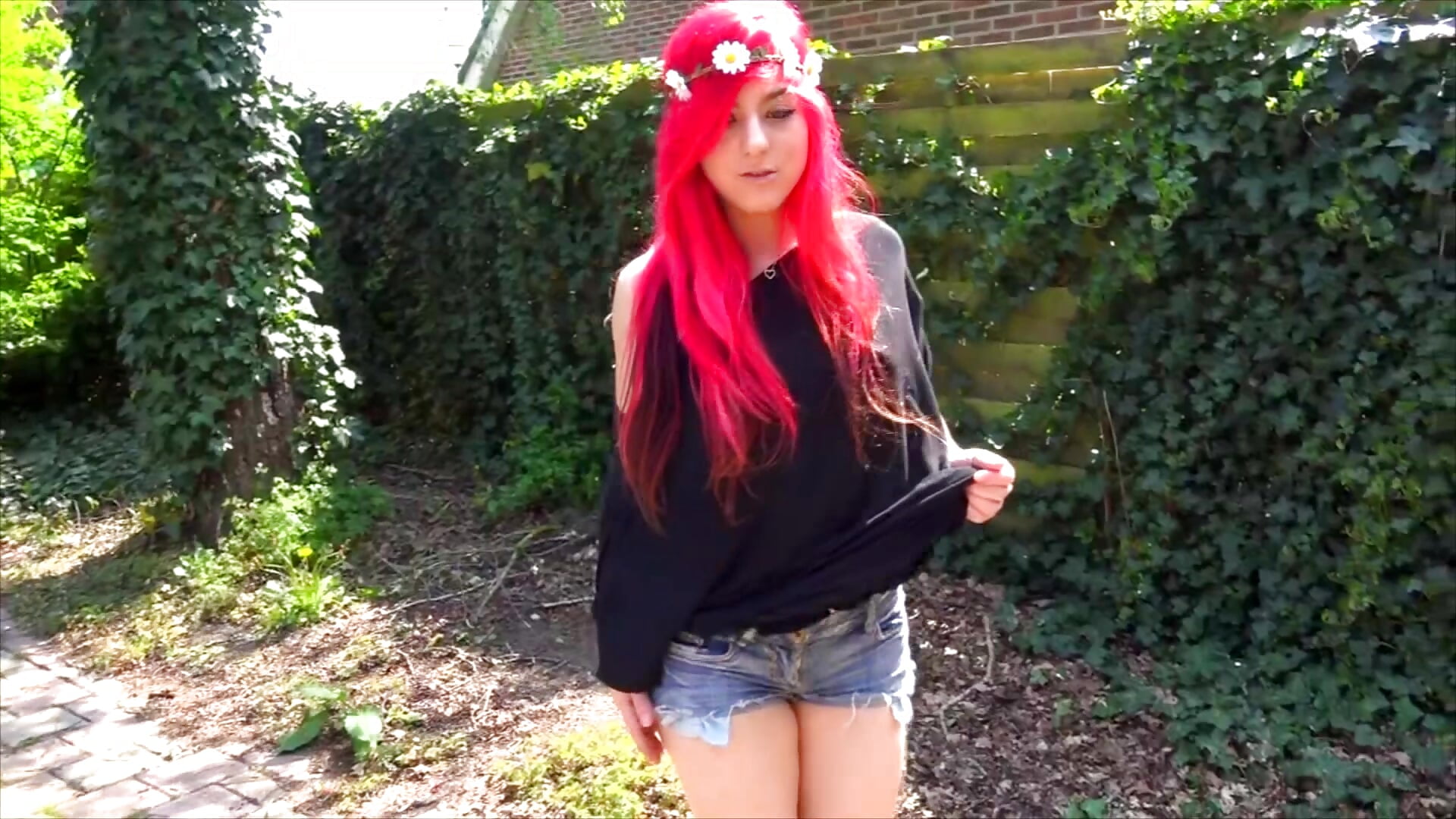 Der Nachbar hat alle gesehen :-P - video by jennystyle cam model