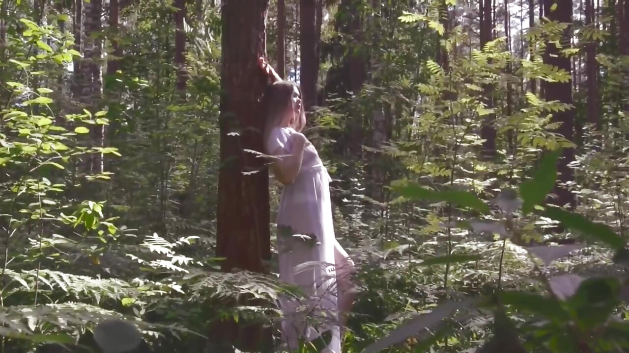 Walk in the woods. - video by VeronaAura cam model