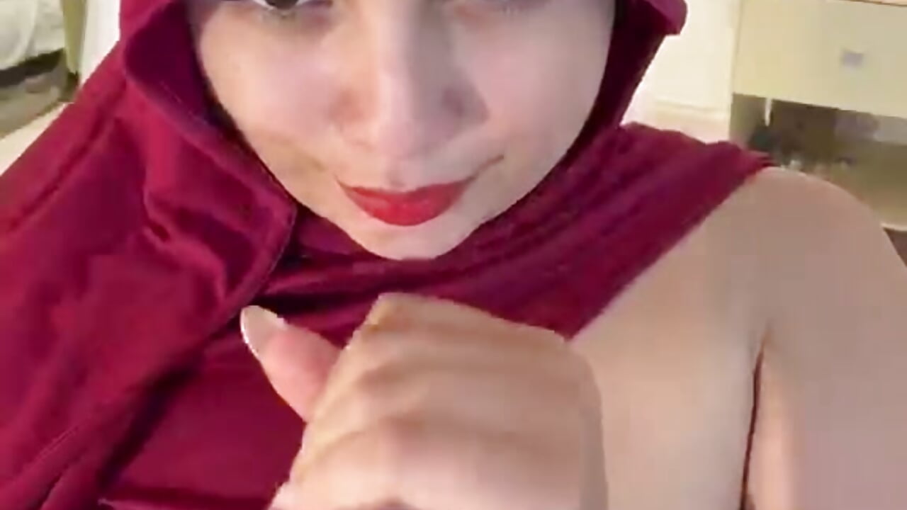 I jerk your dick till you cum on my face