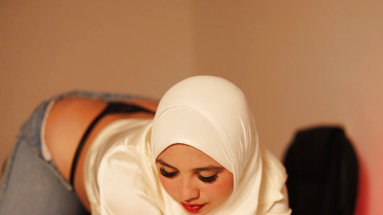 profile-intro-video-1766500133 - video av _anjum_ cam-modell