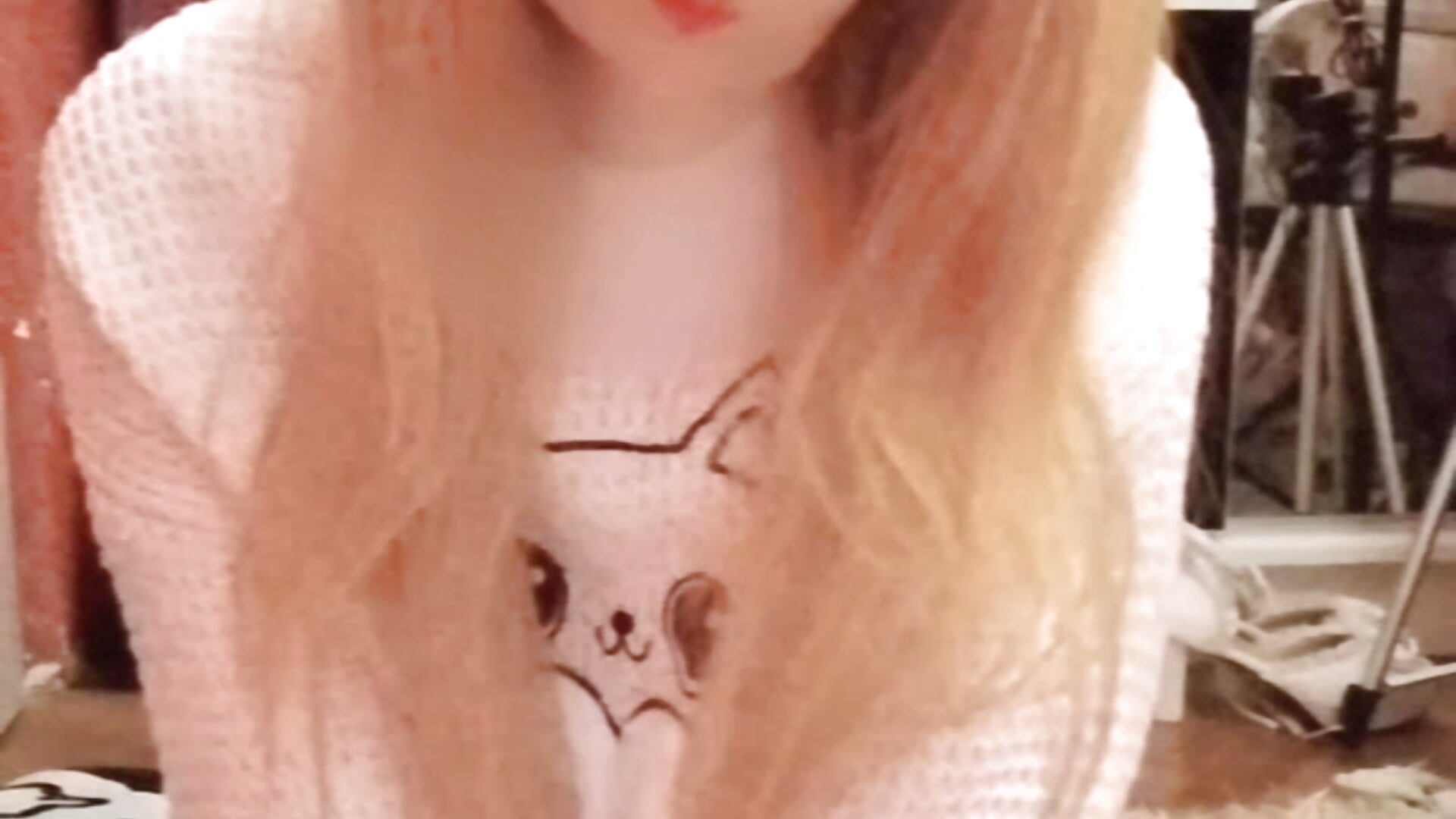 にゃー お姫様 ねこ 😺 - video by lovely_nekochan cam model