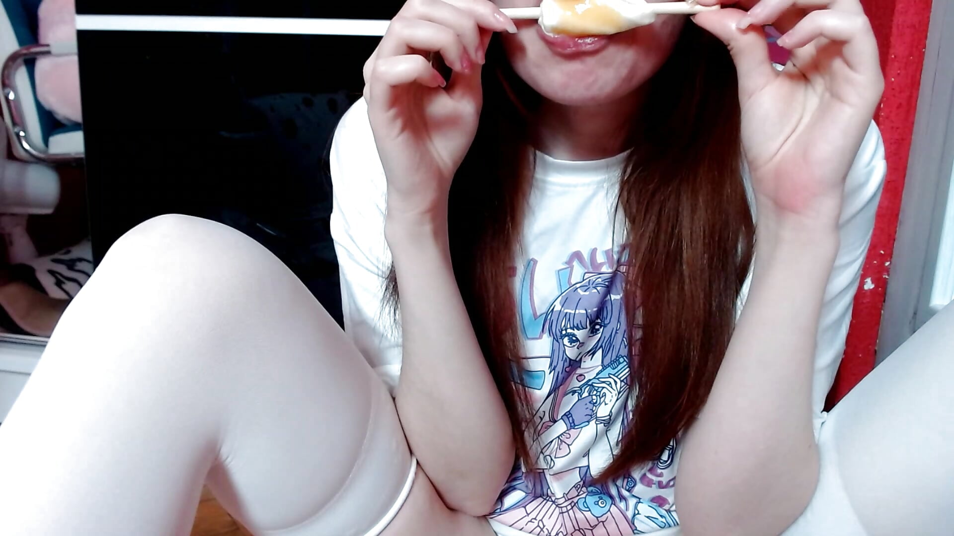 アイスがオマンコの中にすごく冷たいけど好きクレイジーねこちゃん ice cream inside pussy so cold but I like it I crazy Nekochan - video by lovely_nekochan cam model