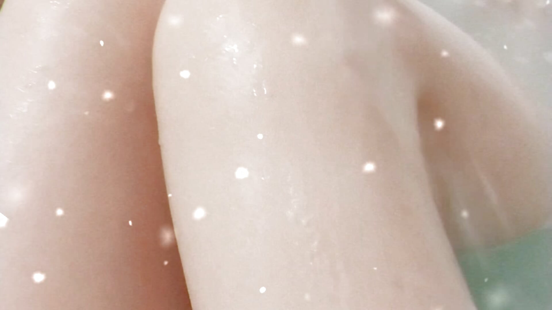 ねこちゃんはお風呂に入っている 🫧 - video by lovely_nekochan cam model