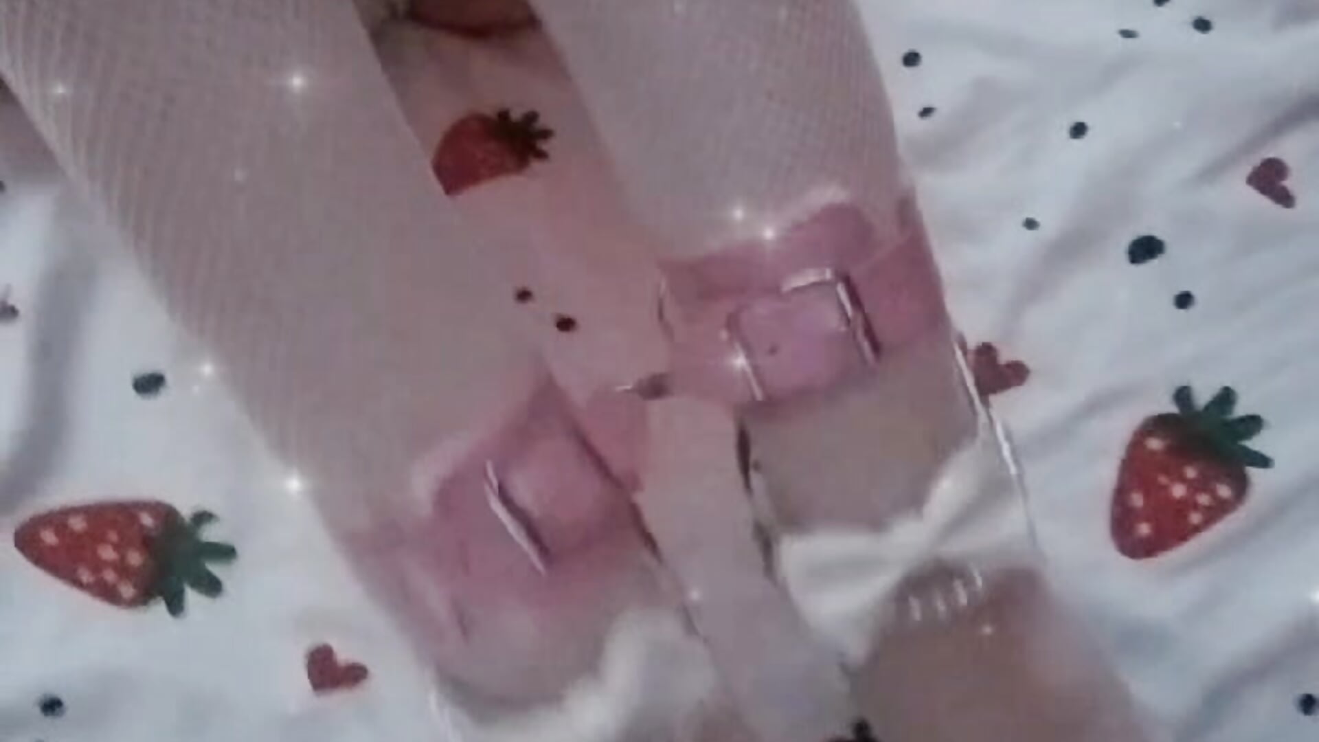 ねこちゃん お姫様 にゃー - video by lovely_nekochan cam model