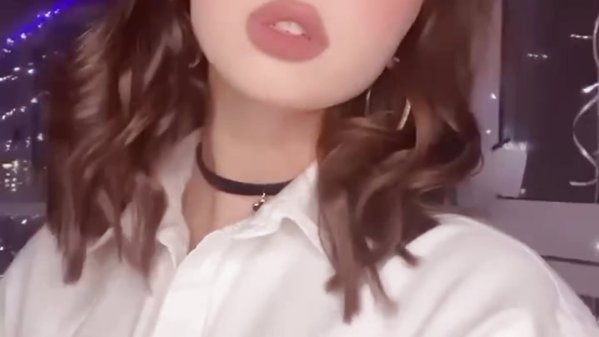 just me - clip cu murbur