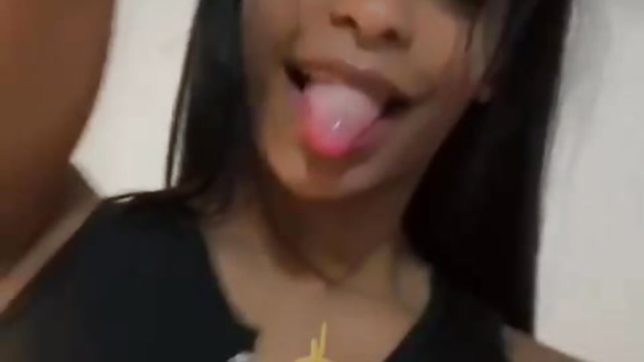 ♡ - video by sweeet_ebonny cam model