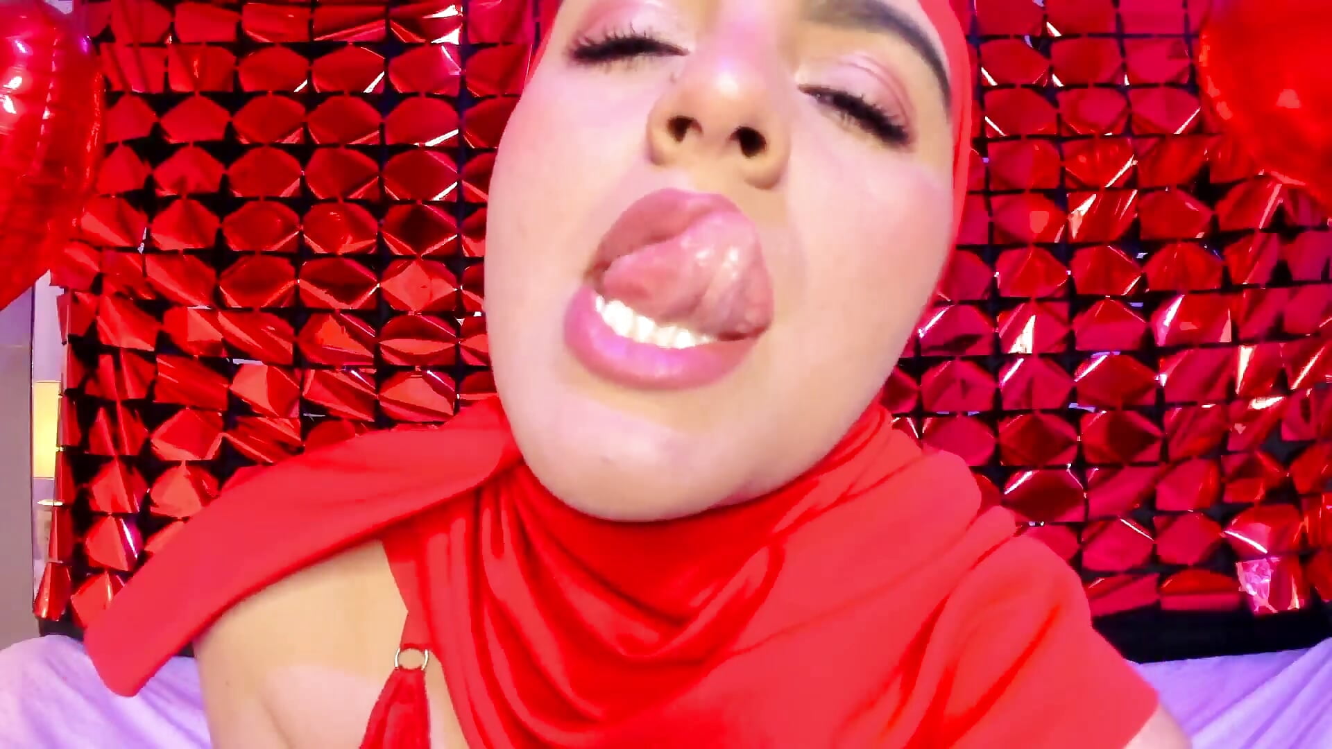 passion red – video od webkamerové modelky Nahid_Jaziri1