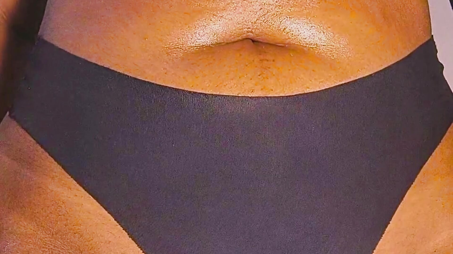 touch my "CAMEL TOE" - video oleh model kamera DIRTYSECRET_QUEEN_07
