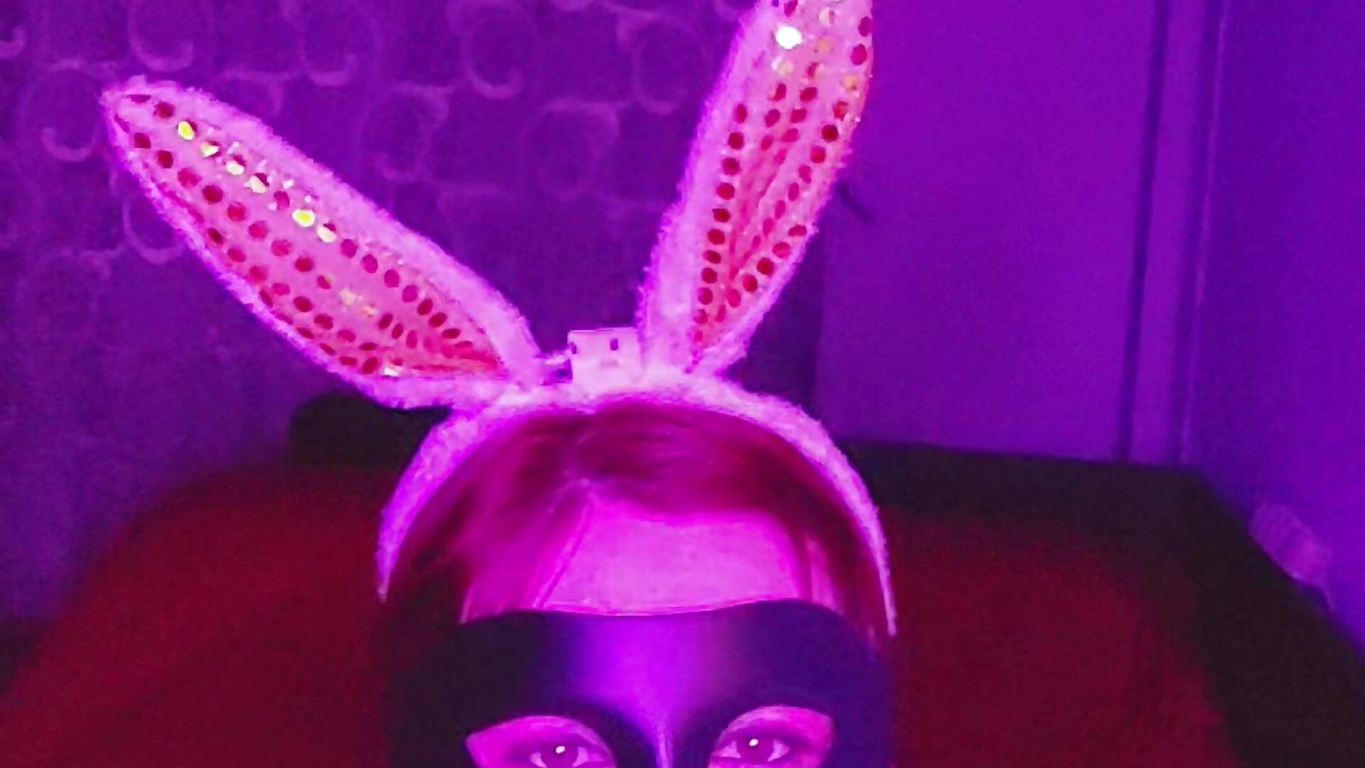 20250401_212031 - video by anaaamariaaaa cam model