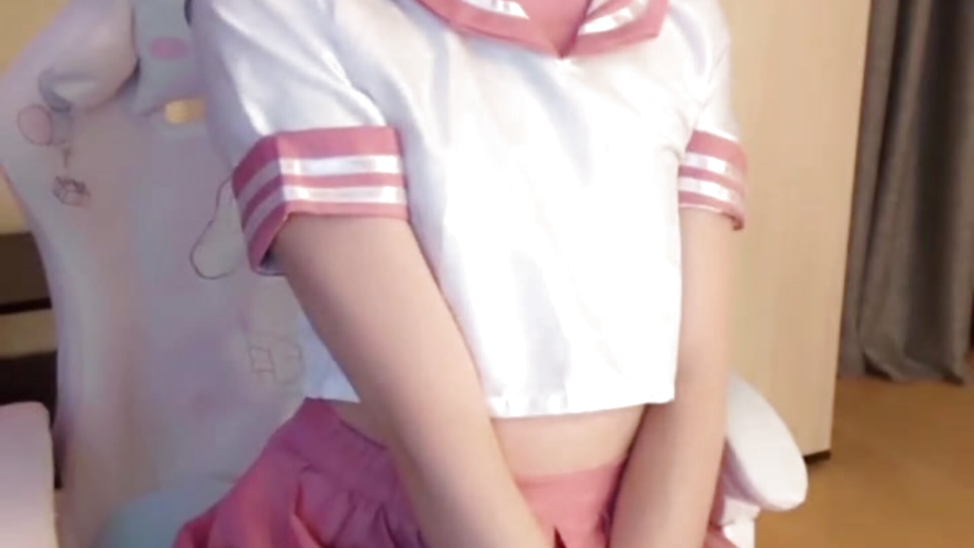 pink skirt