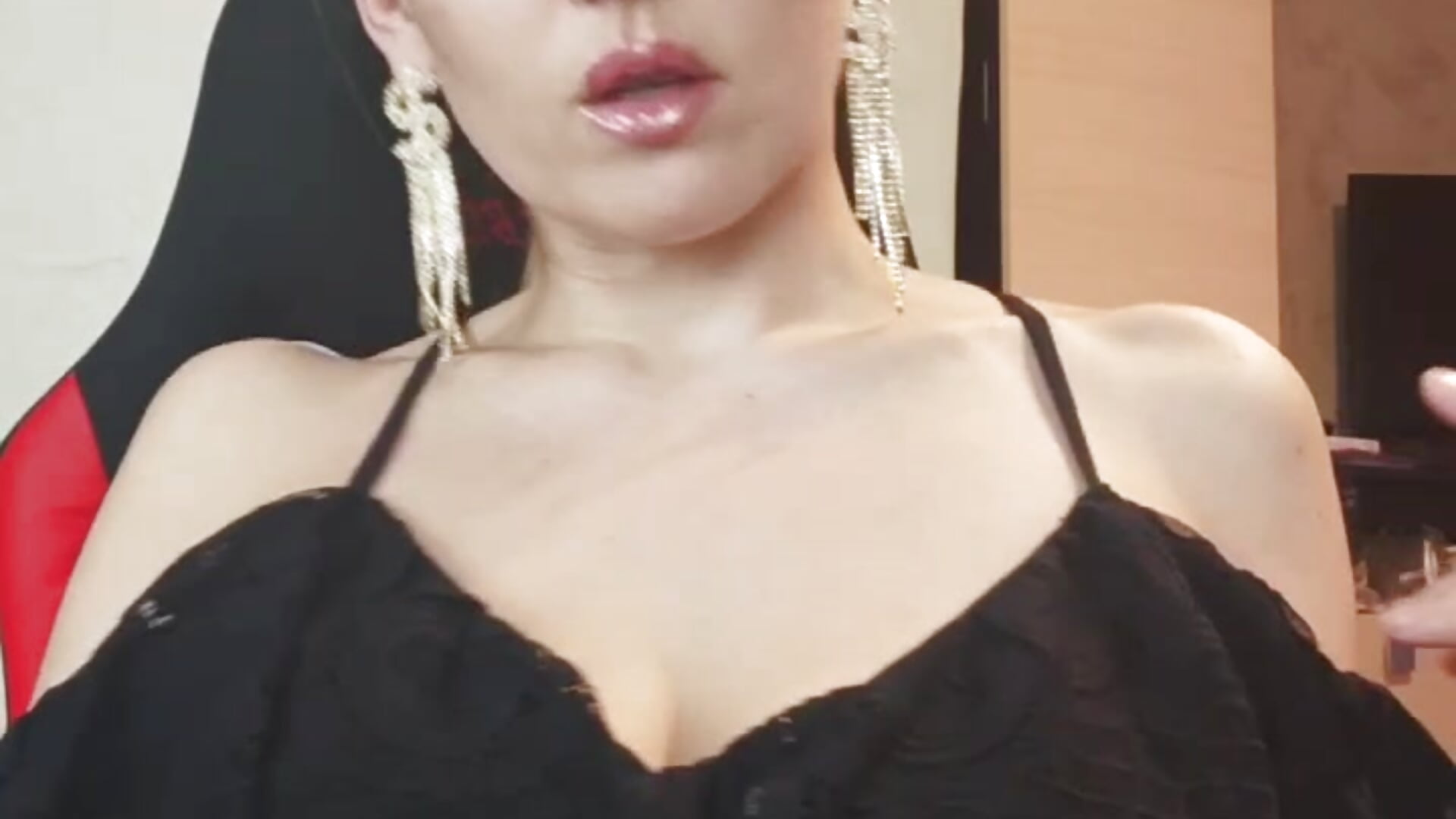 teasetease - video by Daniela_Cooperr cam model