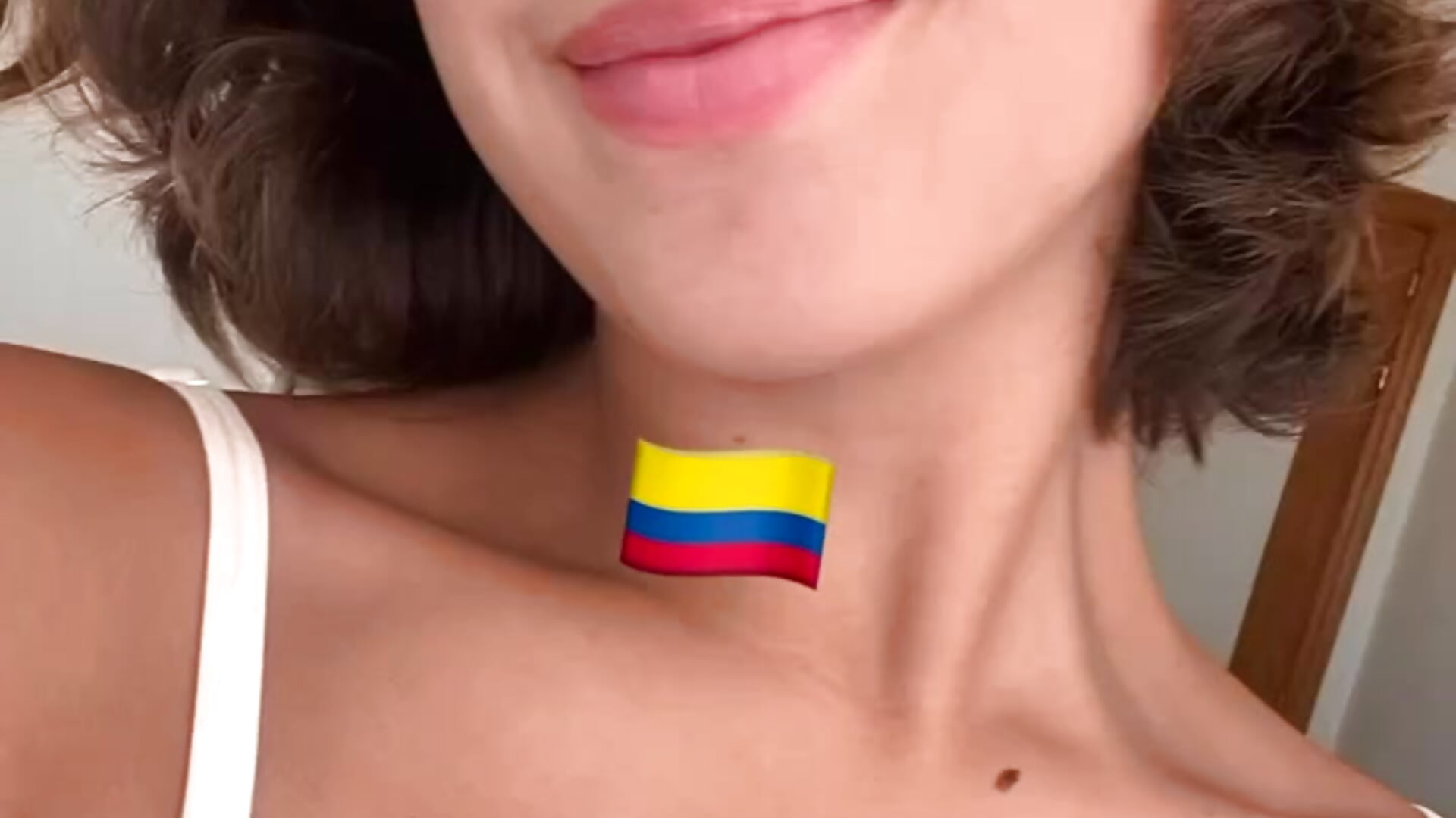 colombian beauty - video by Enyeld_ruru cam model