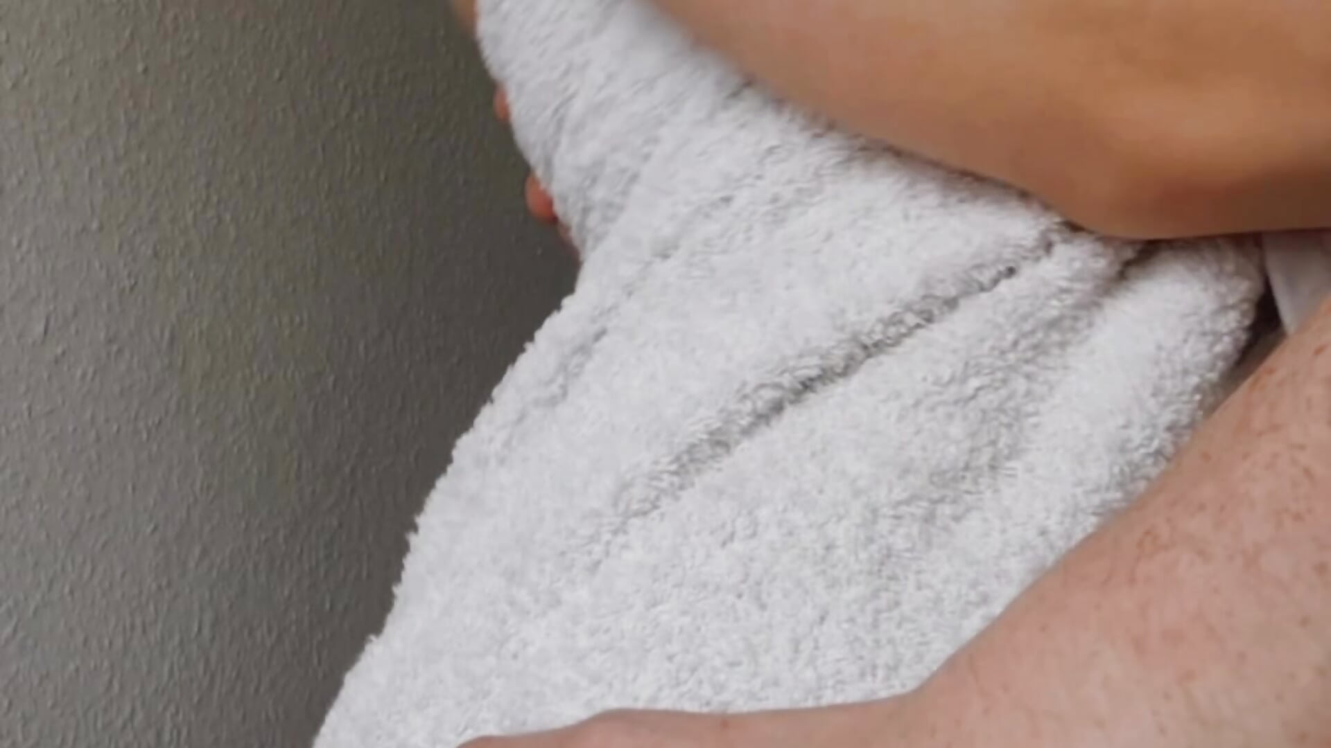 394b8c4feab44d03b0f8e0ca2a968037 - video di Antoniacanny modella di cam