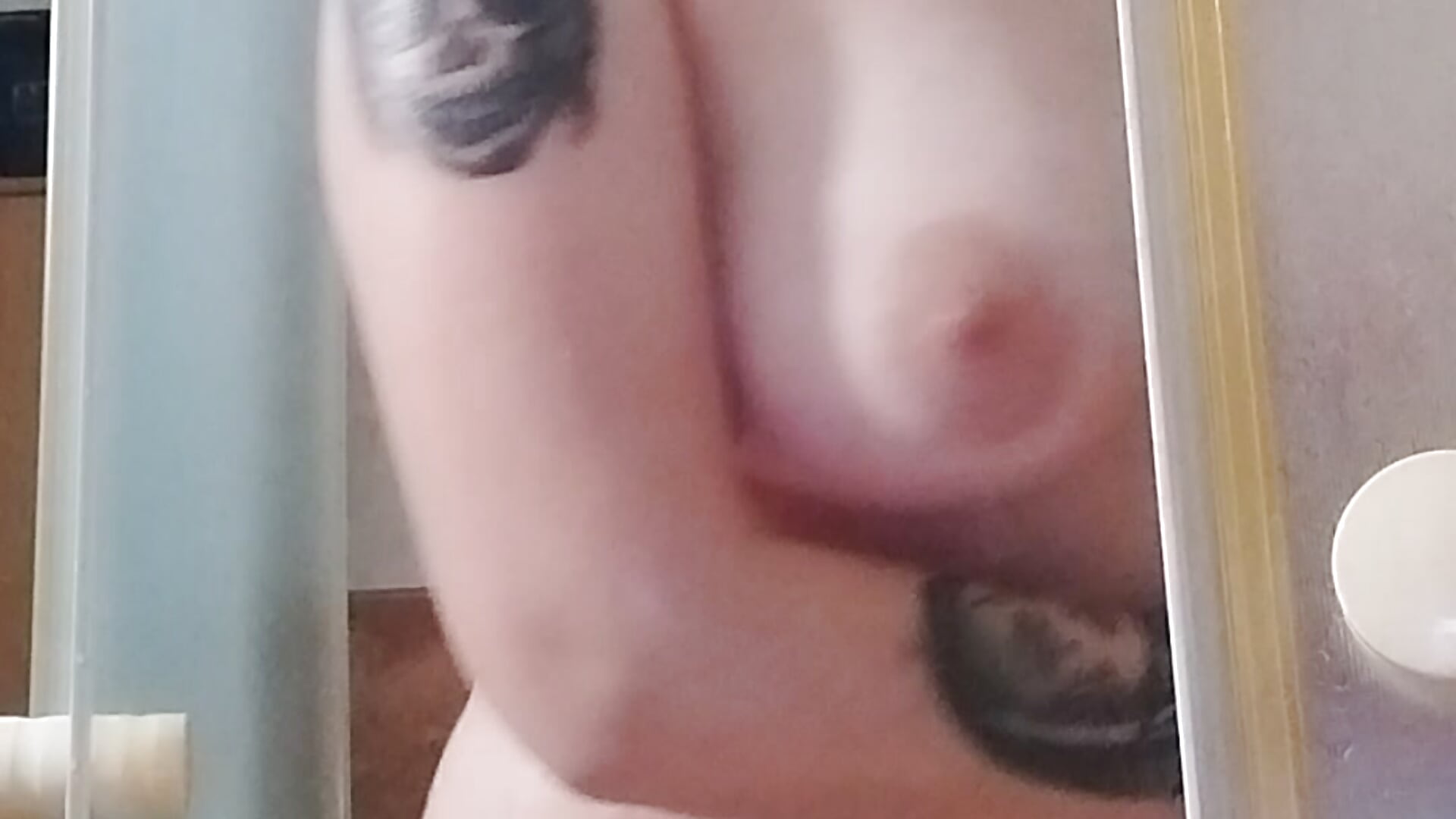 VID_20260315_194447.mp4 - video av szives28 cam model