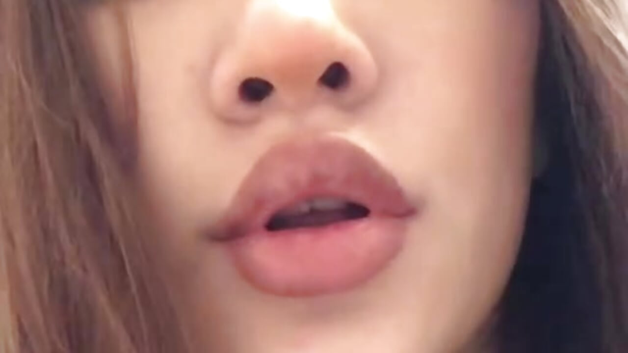 Me^^ - vídeo de la modelo de cam Milana_Gross