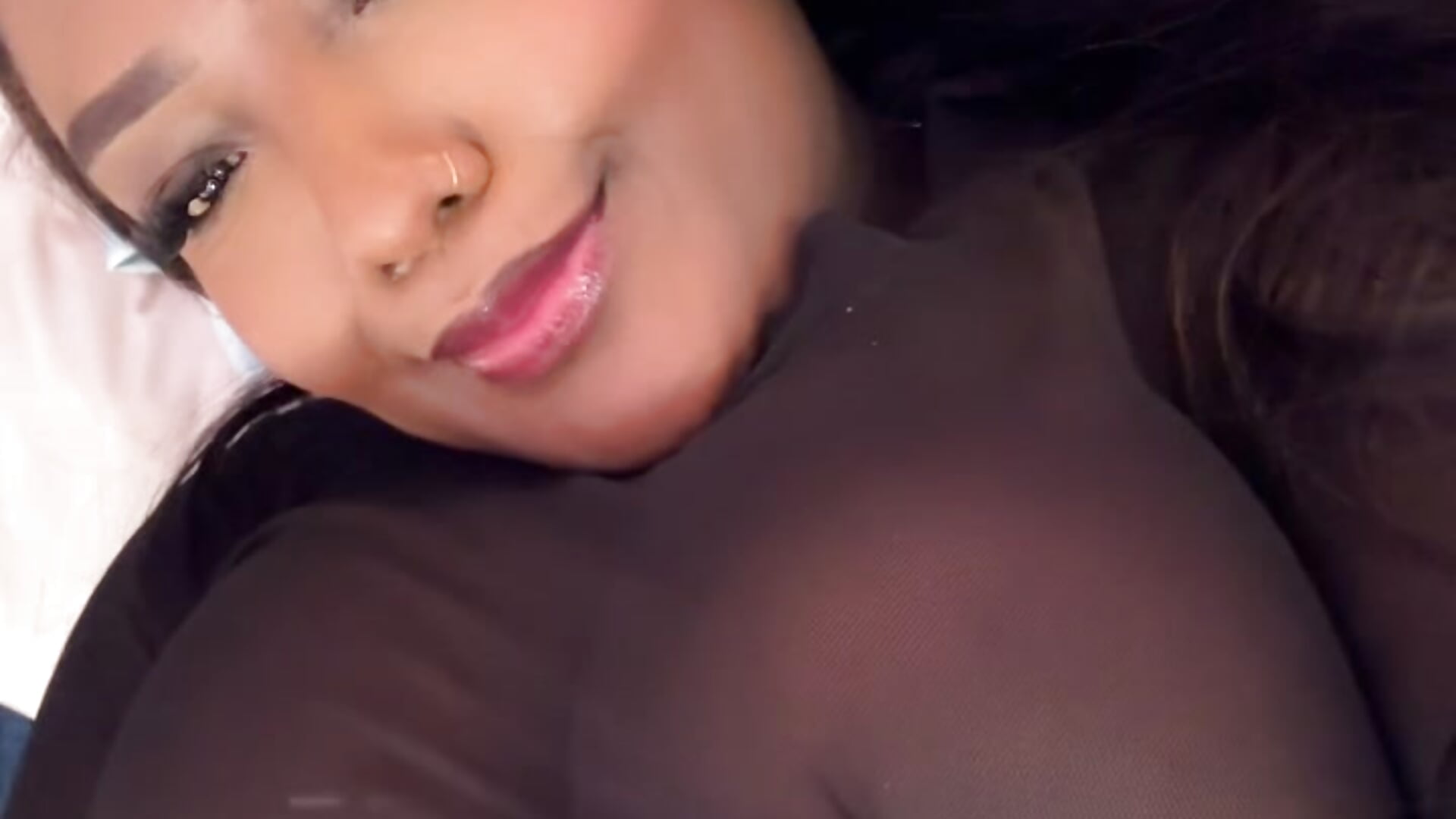 I love this lingerie - video di CheneellLorens modella di cam