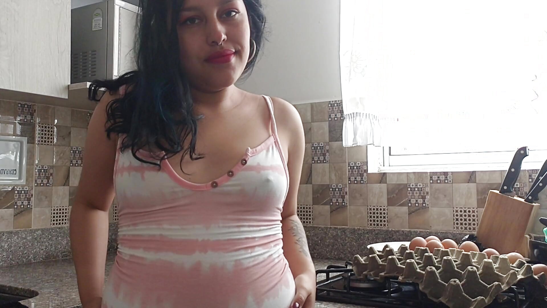 vacation in my kitchen - วิดีโอโดย amiranucifera โมเดลแคม