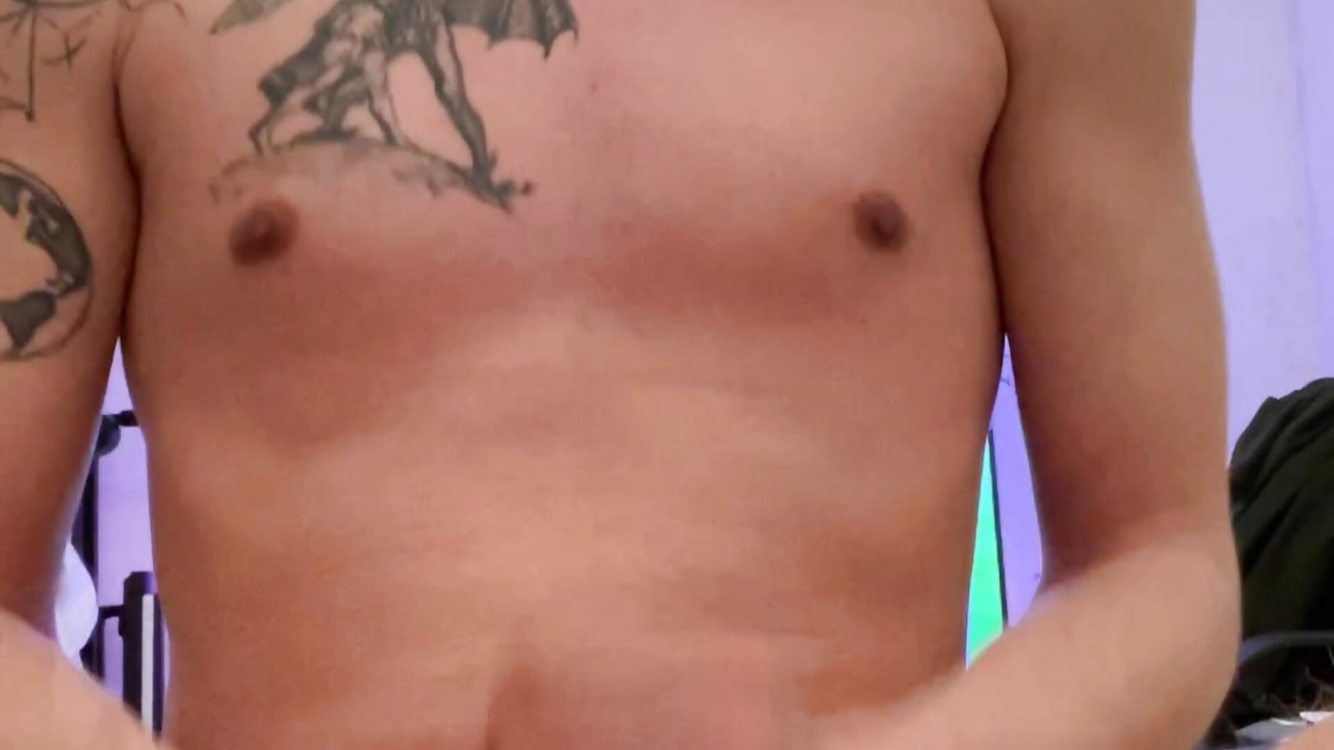 AE16AA4C-8DCA-4283-A015-0329960FB550 - video by Longdick24ccm cam model