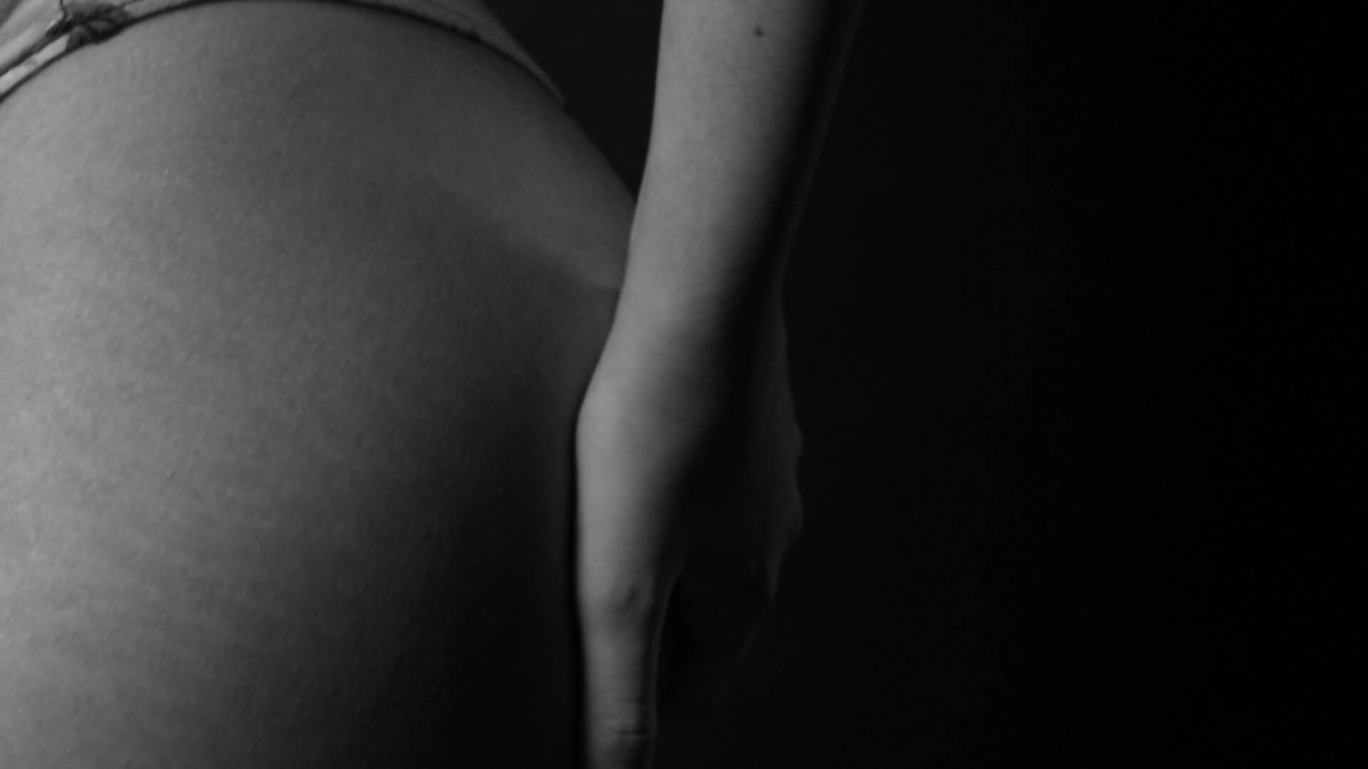 Im sexy girl - video by AdalethSmith cam model