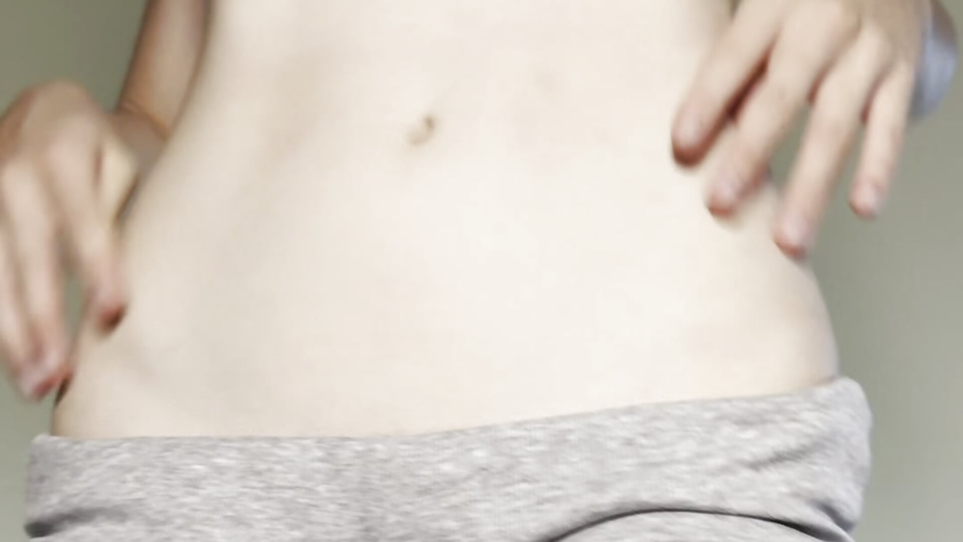 I love when my pants get soaked from my orgasm💦💦💦💦💗🥰😝 - video by Teya_New cam model