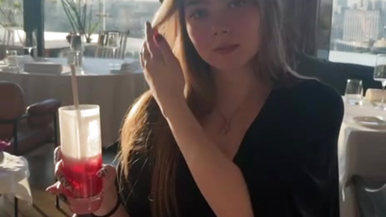 ^^ - video by simplpresent cam model