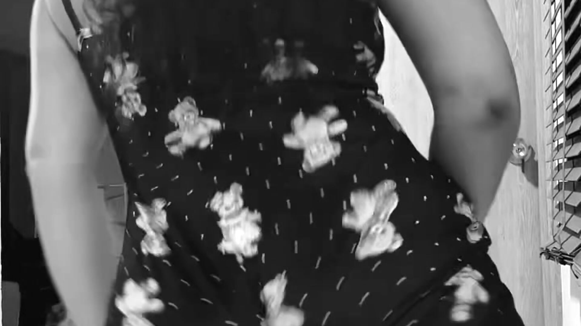 Twerk 🍑🍑 - video by patty_m cam model