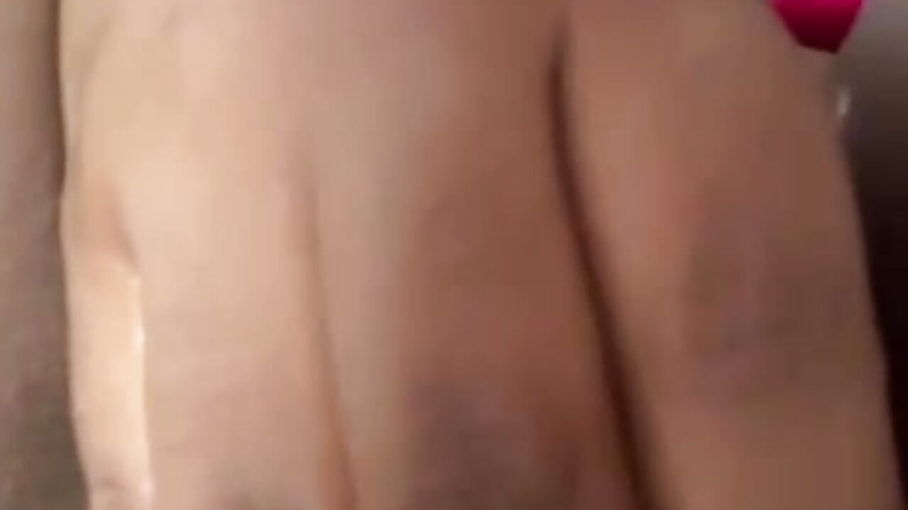 LOVE I'M ONLINE COME LICK MY HOT PUSSY🥵🥵