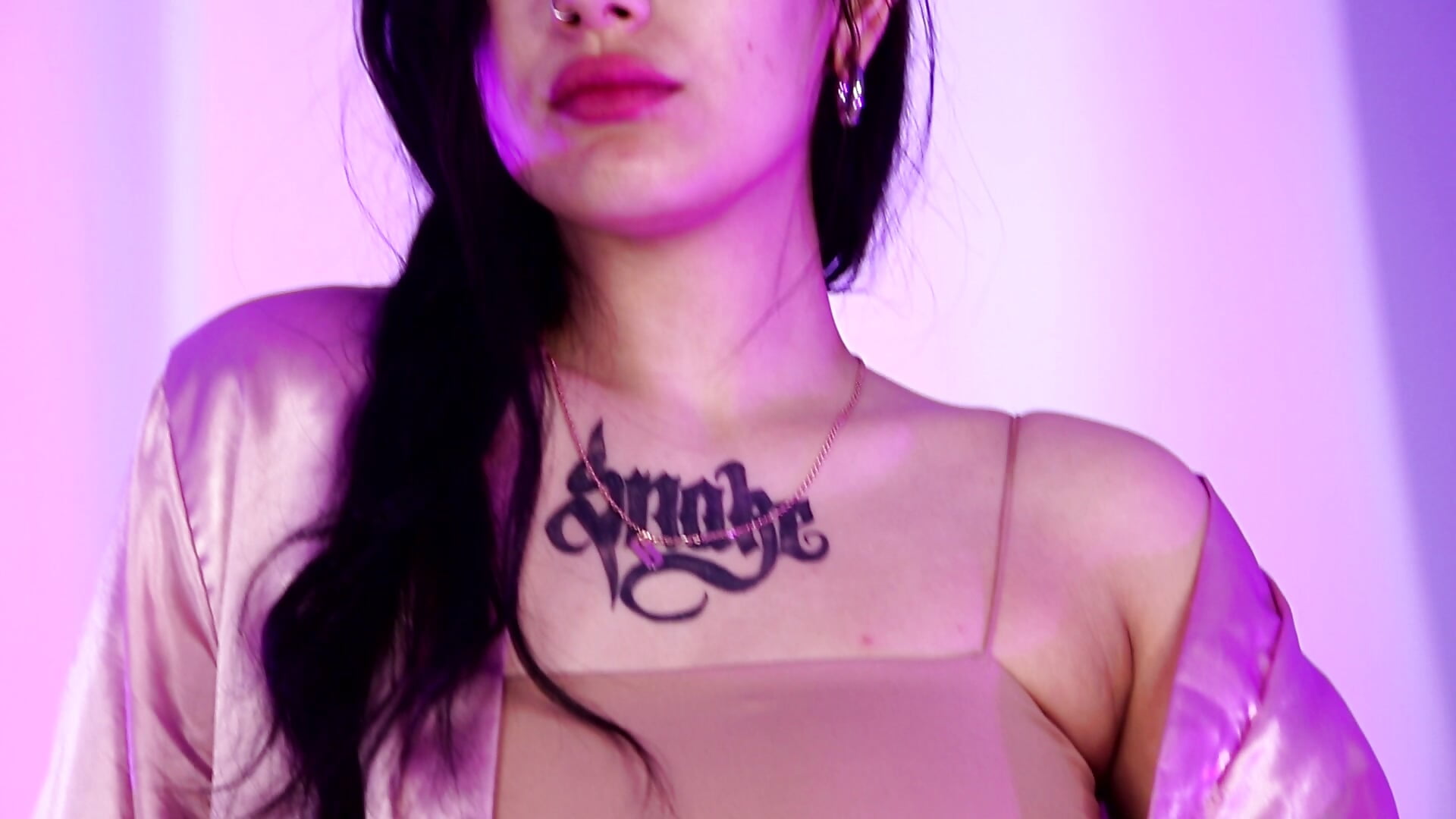 ouhhh such a hot surprise for you - video by Effie_Shawty cam model