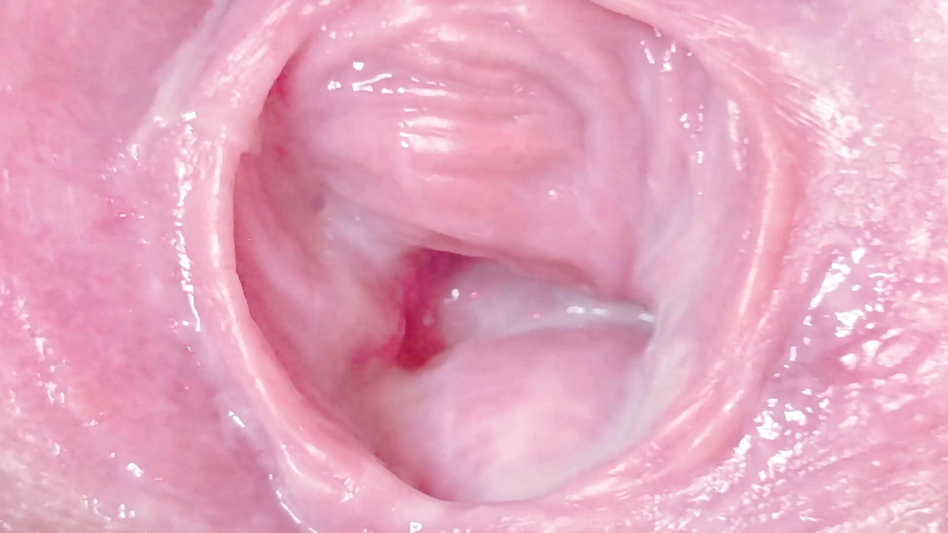 u want to fuck my creamy hole with your tongue?