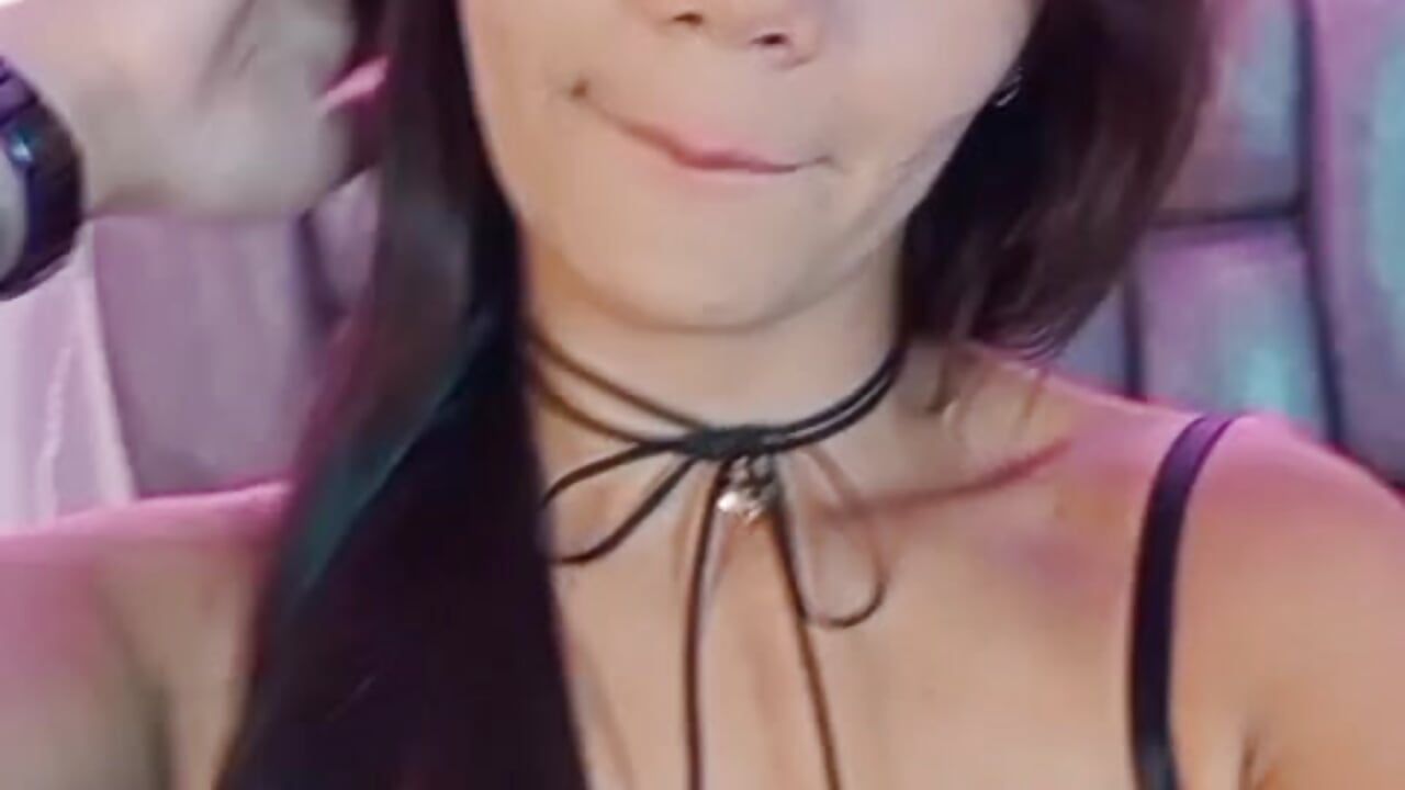 🦁 - video by martina_mancini cam model