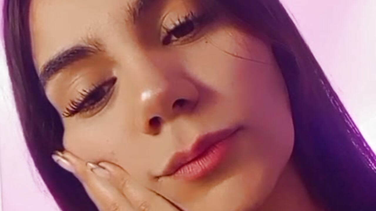 😘 - video by martina_mancini cam model