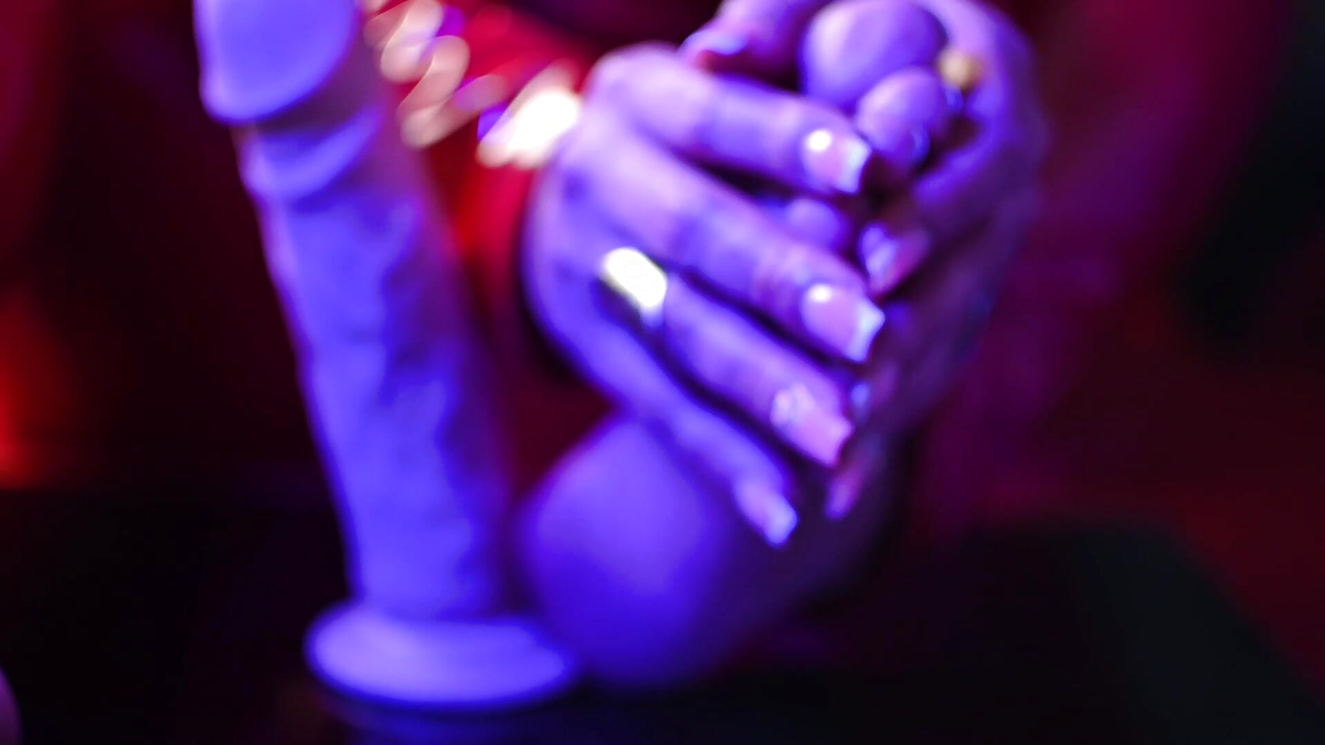 latex clothing - red power ⚡ - βίντεο μοντέλου Amanda_Ferrer_